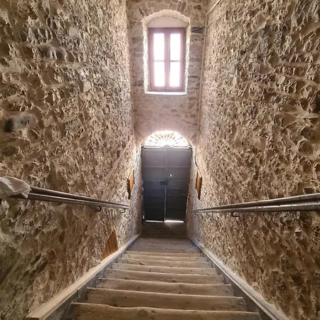 Santa Room-old Bazaar Center-gjirokaster