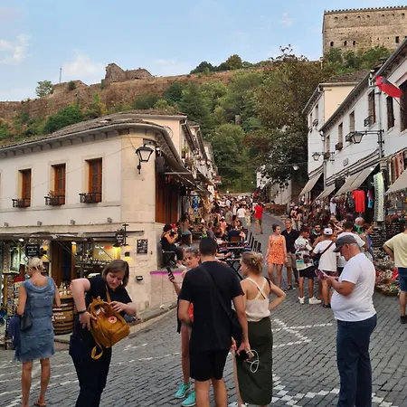 Santa Room-old Bazaar Center-gjirokaster Гирокастра