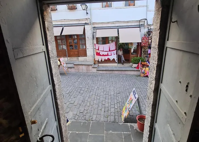 Gasthof Santa Room-old Bazaar Center-gjirokaster Gjirokastër
