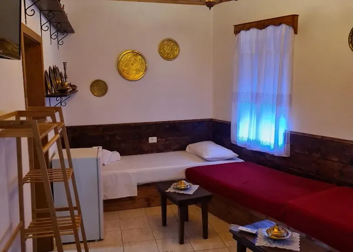 Gasthof Santa Room-old Bazaar Center-gjirokaster 3*